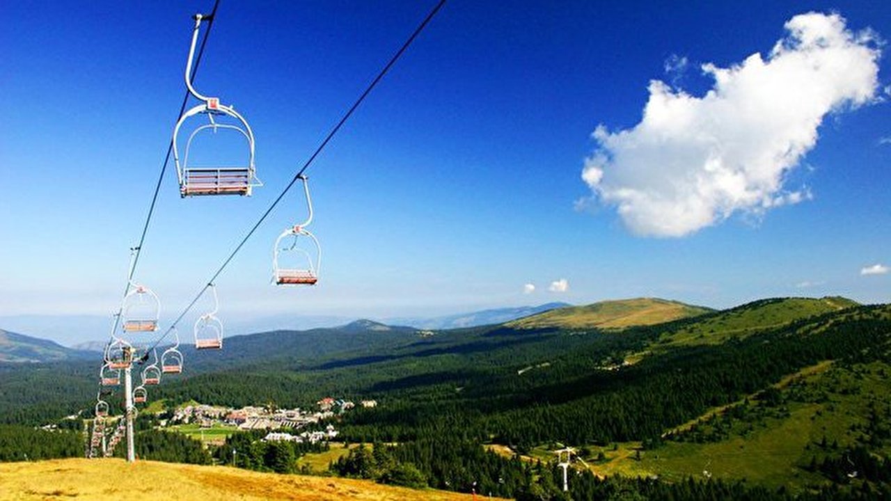 Kopaonik,_žičare.jpg
