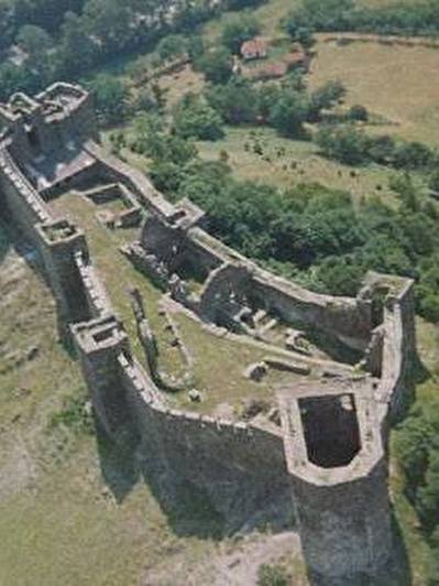 ostaci_srednjovekovnog_grada_Magliča.jpg